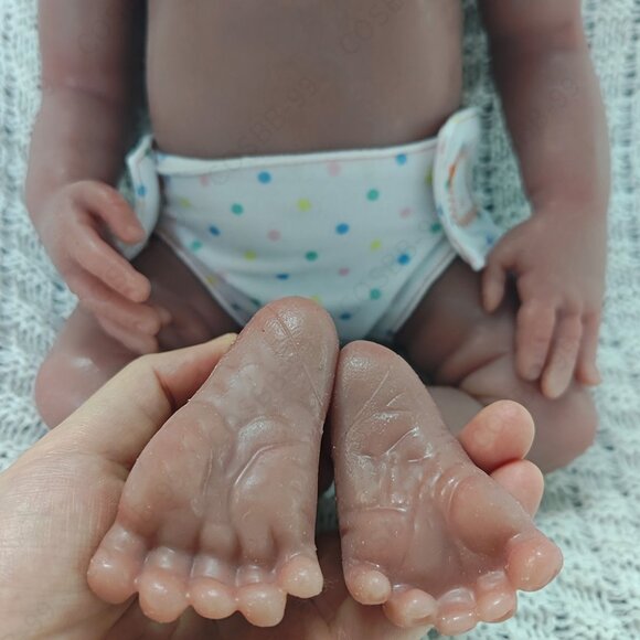 45cm Full Body Platinum Silicone Reborn Baby Dolls Open Eyes Newborn Girl Doll - Picture 8 of 16